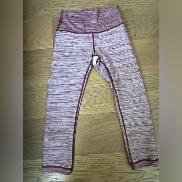 Lululemon Wunder Under Crop High-Rise
Edged Stripe Jacquard Blueprint - Picture 12 of 13